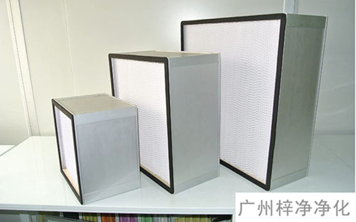 F-S有隔板中效空氣過(guò)濾器主要用于制藥、電子、食品廠(chǎng)房中潔凈/空調(diào)/通風(fēng)系統(tǒng)的中級(jí)過(guò)濾。